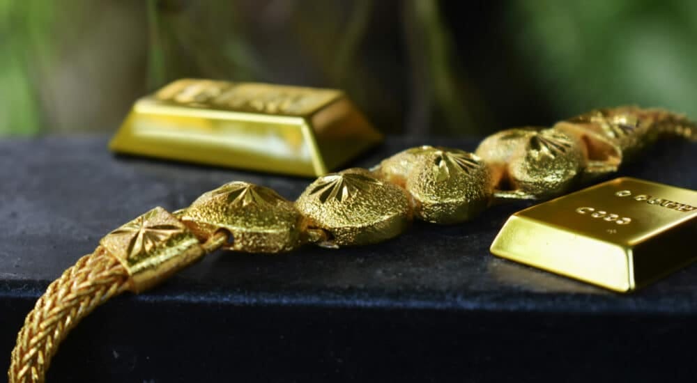 El Oro Brilla Con Fuerza: Descifrando Su Aumento En El Mercado Internacional